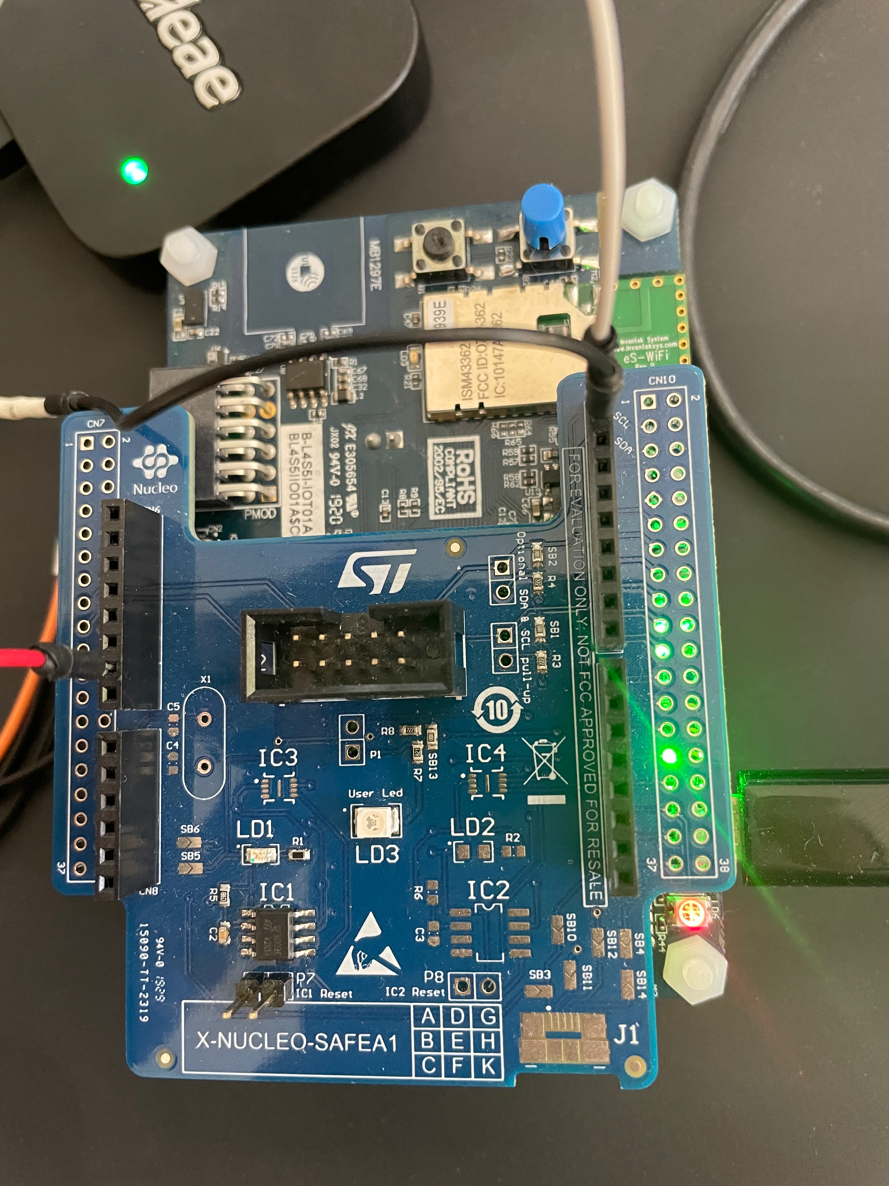 SDA and SDC wires connected